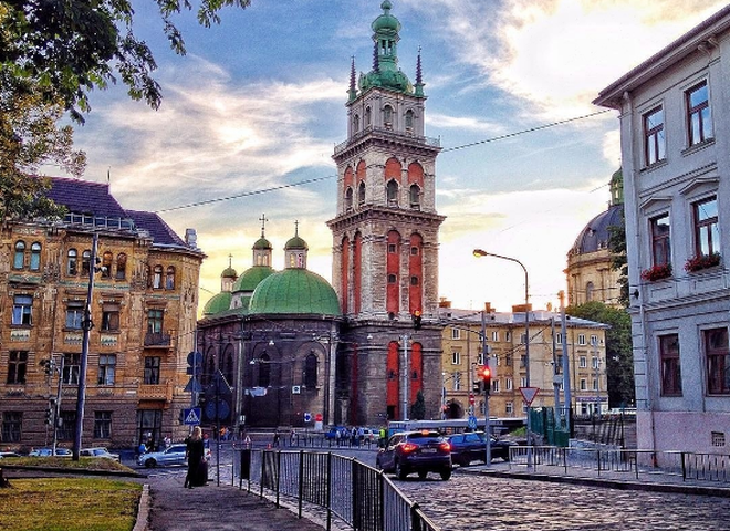 Самые красивые города Украины: Львов