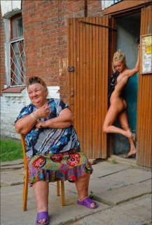 Эротическая фотосессия с бабулькой