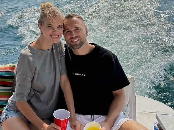 Дар'я Хлистун розсекретила, чи повернеться з Максом Михайлюком до України