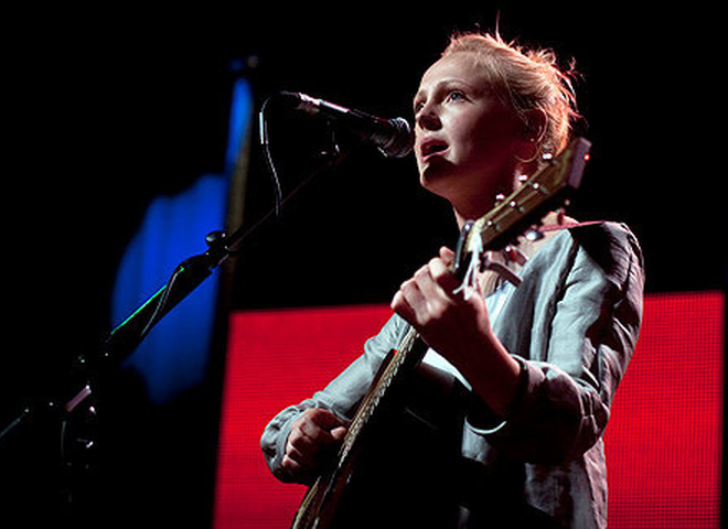 Лора Марлинг