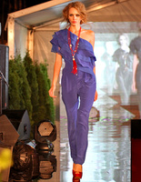 Показ Айсіної Показ Айсіної