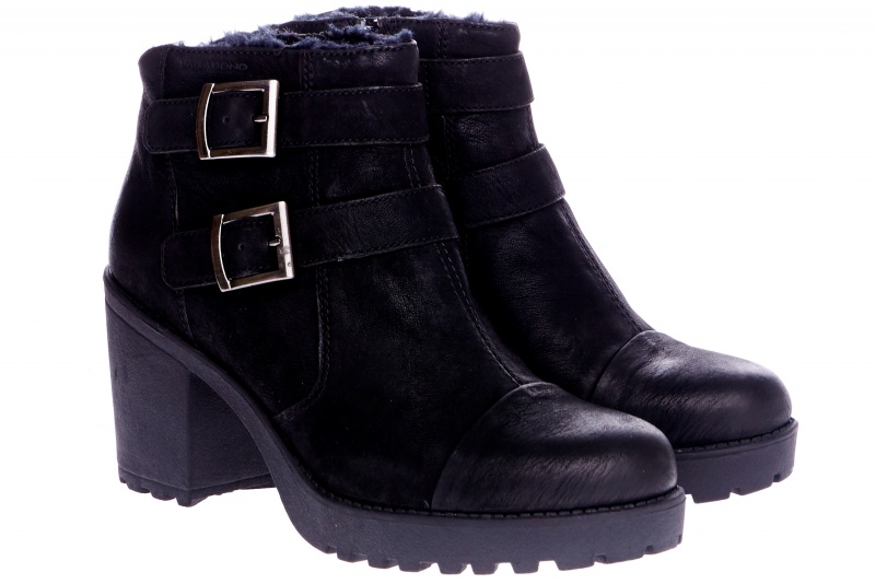 Зимние ботинки