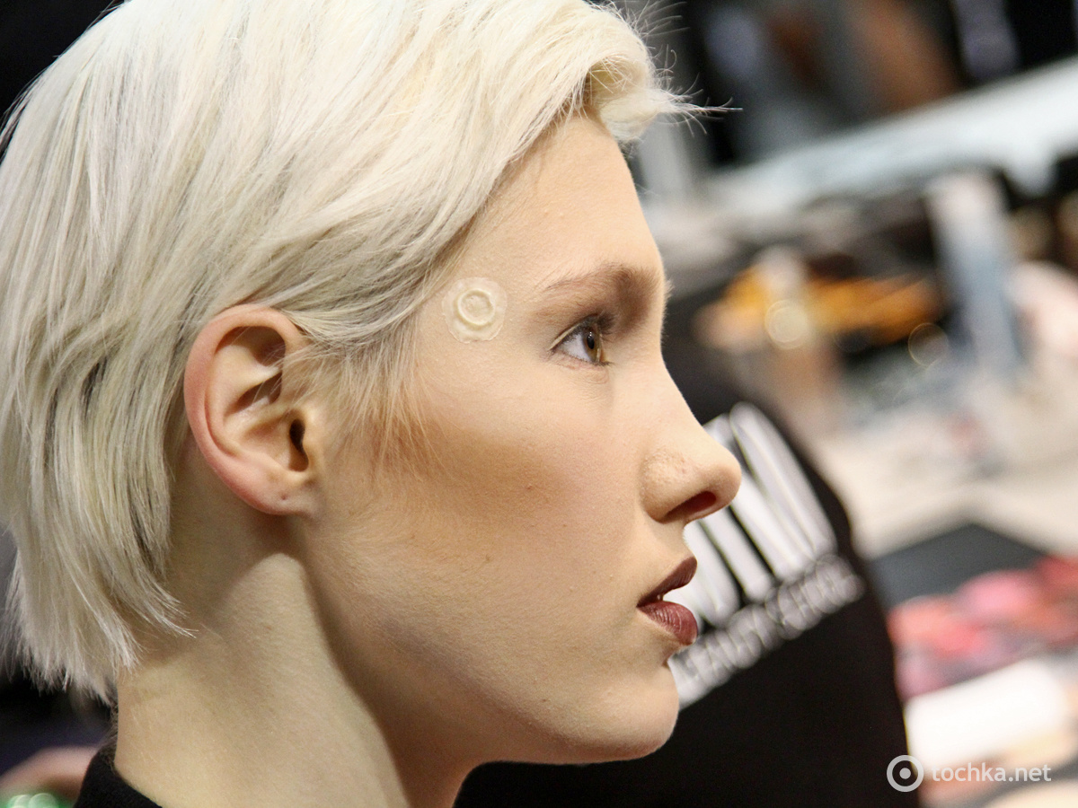 Бэкстейдж второго дня UFW: VOROZHBYT&ZEMSKOVA