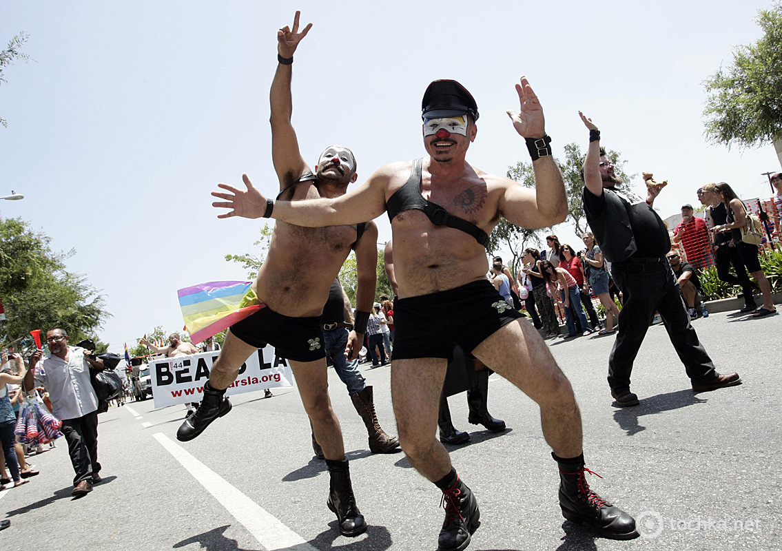 California Court Weighing Gay Marriage Ban