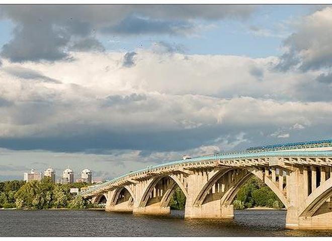 Киевляне отпразднуют День Днепра