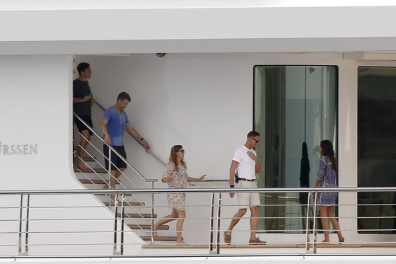 принцесса Беатрис на яхте Абрамовича