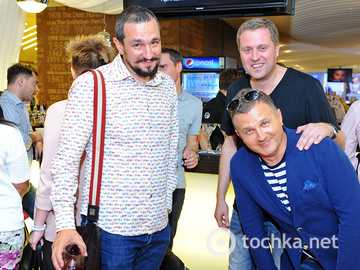 Прем'єра в кінотеатрі "Оскар"