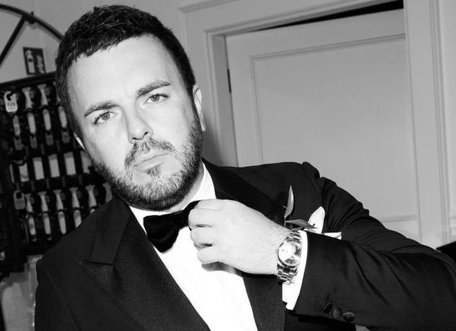 Не впізнати: ведучий «Холостяка» Решетник показав себе в підлітковому віці