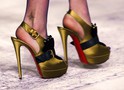 Обувь на каблучищах показали на Неделе моды в Нью Йорке