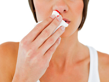 Як зупинити кров з носа: швидко і ефективно