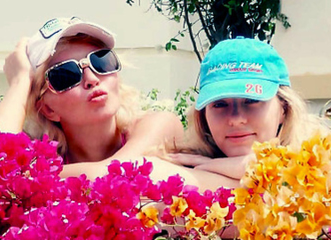 Сын Ирины Билык Глеб и Дмитрий Дикусар в хороших отношения