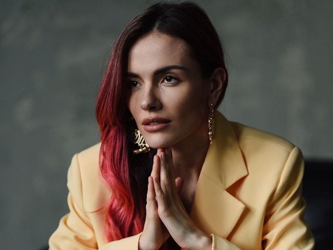 MamaRika розсекретила, у скільки їй обходиться оренда двоповерхового будинку під Києвом