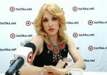 Почему Монро больше не выступает в гей-клубах?
