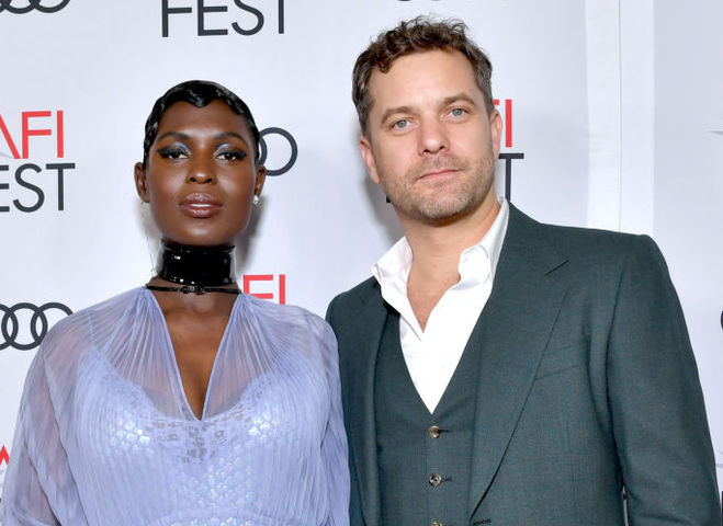 Джошуа Джексон і Джоді Тернер-Сміт