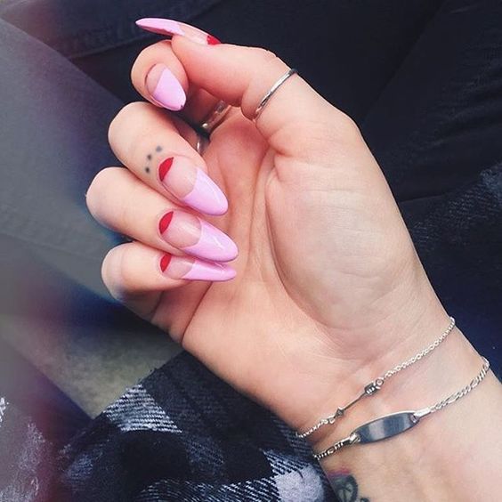 Маникюр на длинные ногти: 4 стильных варианта nail art