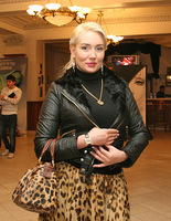 5 нарядов Розинской