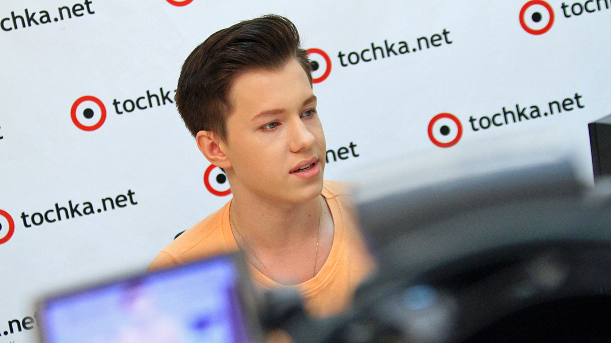 Владислав Курасов