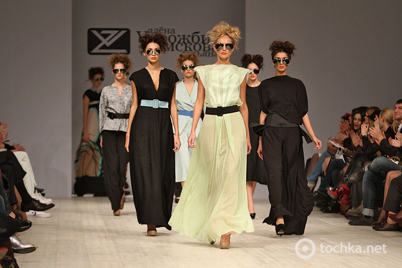 Показ Татьяна ЗЕМСКОВА / Елена ВОРОЖБИТ