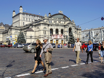 Як розводять туристів в Україні