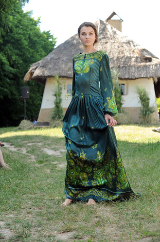 Коллекции Этно-fashion на фестивале «Країна Мрій»: Iryna DIL’