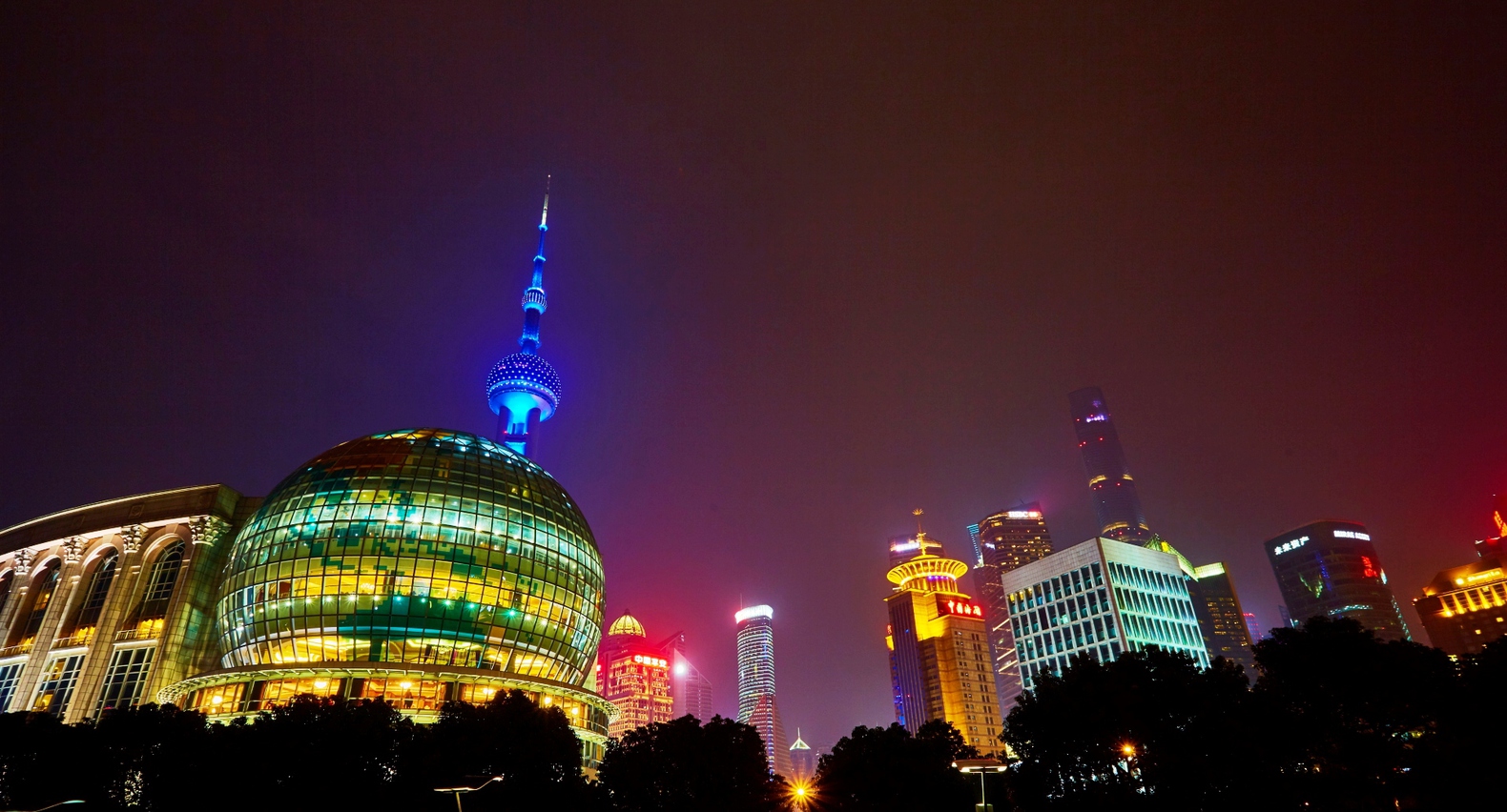 Інший Всесвіт очима популярного фотографа Андрія Саримсакова. Шанхай