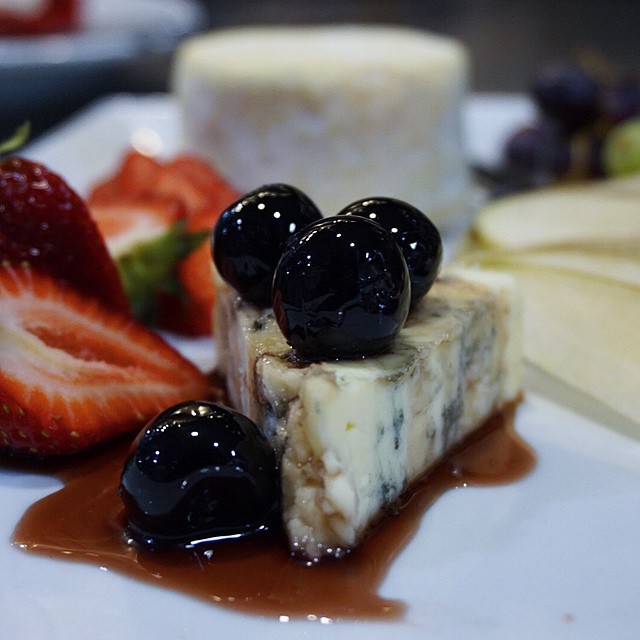 сир з пліснявою