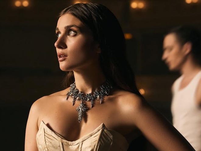 Jerry Heil відреагувала на чутки про пластику грудей