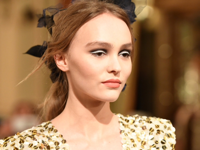 Лілі-Роуз Депп (Cover)