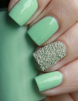 Модний манікюр 2016 зі стразами Модний манікюр 2016 зі стразами