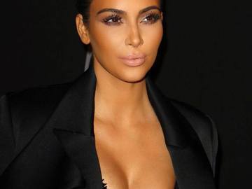 Ким Кардашян