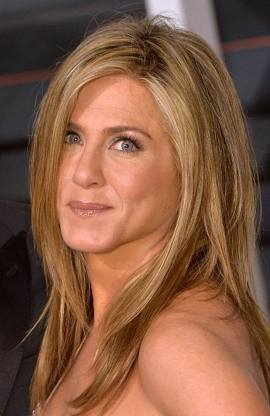 Дженнифер Энистон на вечеринке «Vanity Fair» 2015