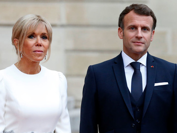 Макрон надасть суду «наукові докази», що його дружина — жінка