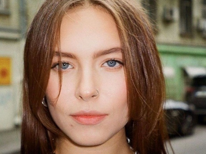 Донька Кравець показала, як у купальнику та з друзями провела літо 2023