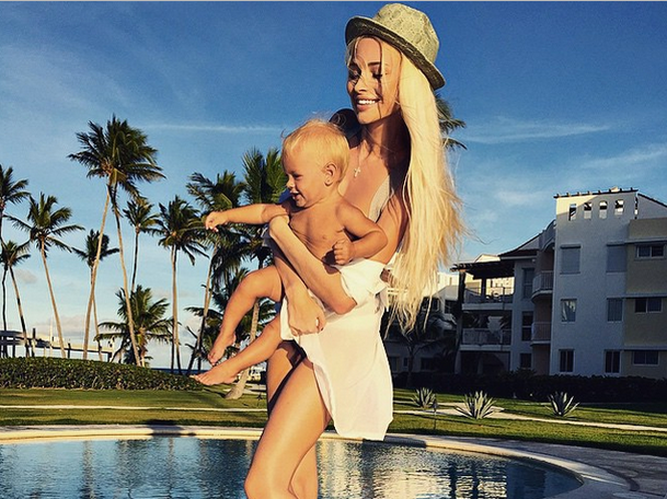 Алена Шишкова