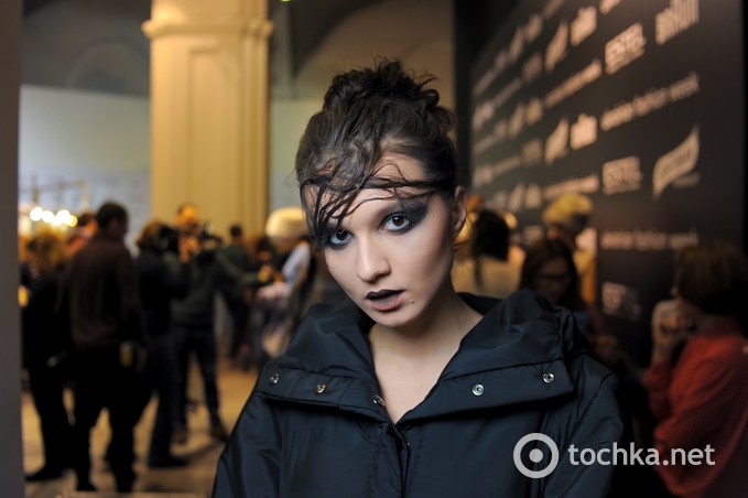 UFW backstage п'ятий день