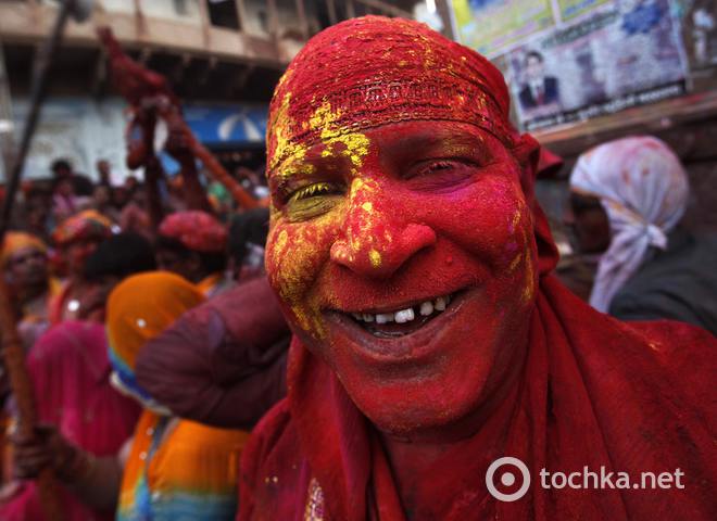 Красочный фестиваль в Индии