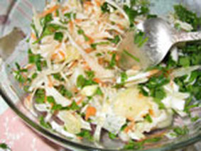 Салат из квашенной капусты
