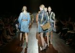 Gucci - показ весна лето 2015