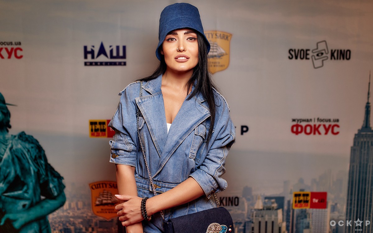 В Киеве состоялась премьера фильма "Падение американской империи"