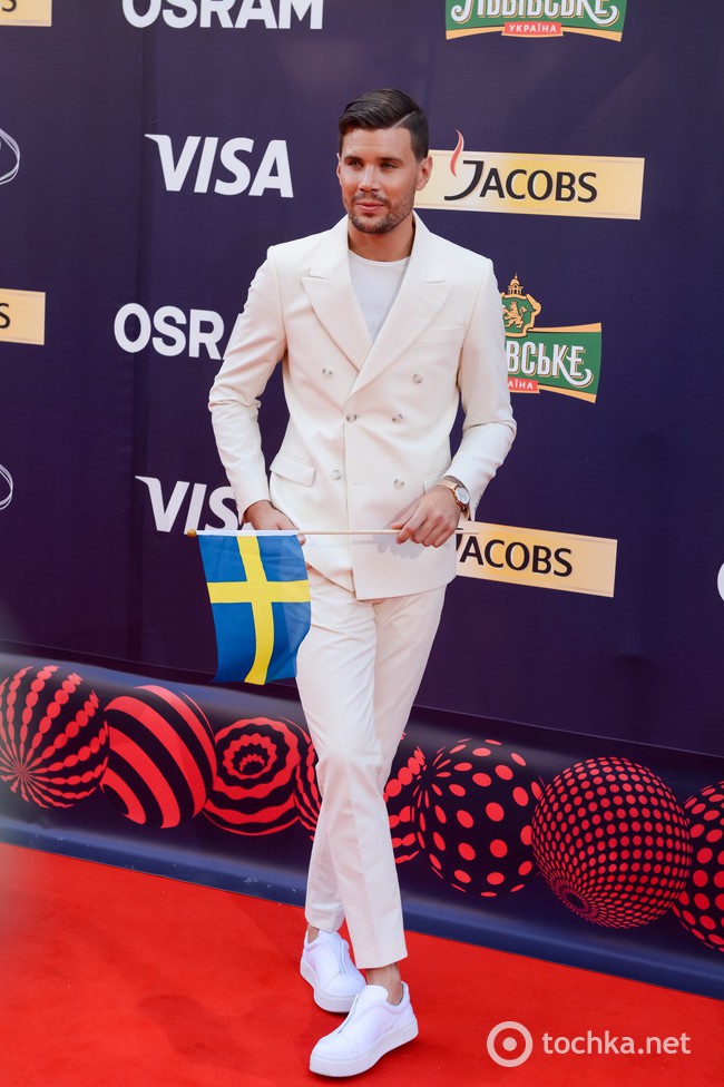 Євробачення 2017: червона доріжка в Києві (фото, відео)