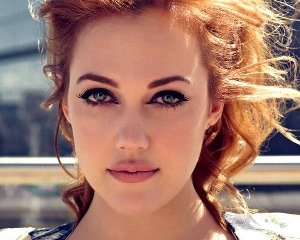 Мерьем Узерли