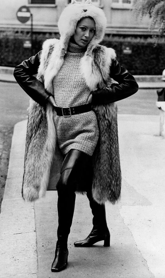 Ів Сен-Лоран ботфорти