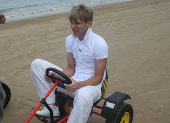 Пара Нормальных на Новой Волне