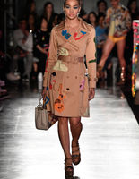 Новая коллекция Moschino Новая коллекция Moschino