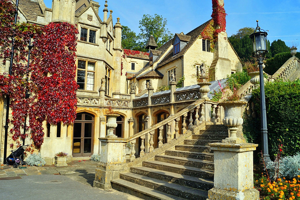 Деревня Castle Combe