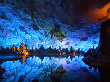 ТОП-5 самых удивительных пещер мира