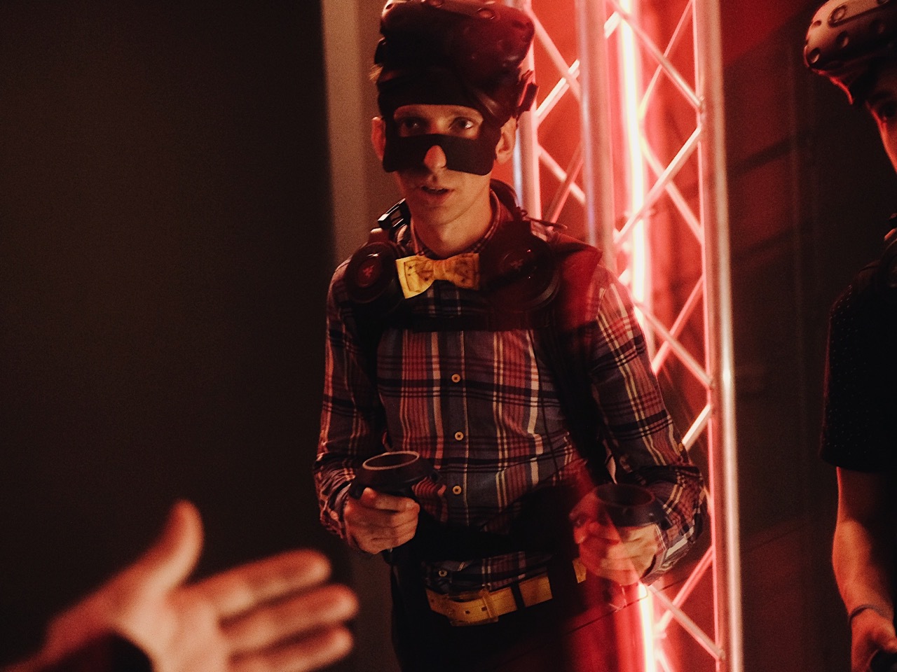 В Киеве прошла селебритиз-презентация игры RevolVR "Дикий запад"