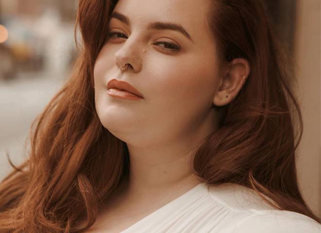 Тесс Холлідей