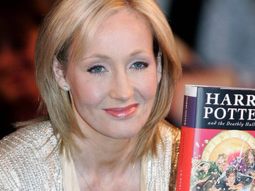 Джоан Роулинг извинилась за смерть одного из героев "Гарри Поттера"