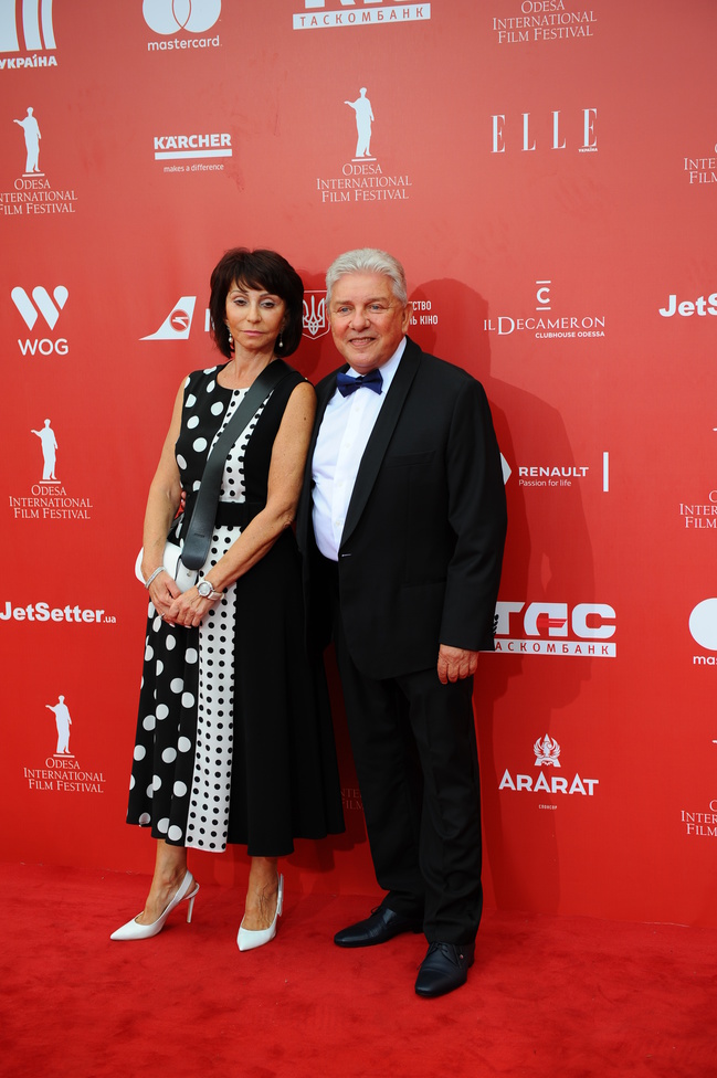 ОМКФ 2018: подробности церемонии открытия и звёздные гости Красной дорожки